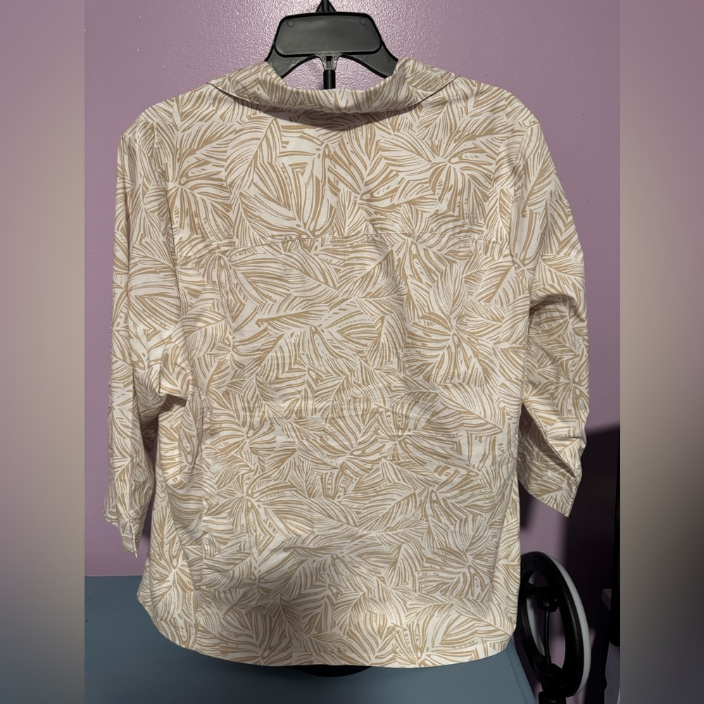 Leaf Patterned Cream Button-Down Shirt - image 4